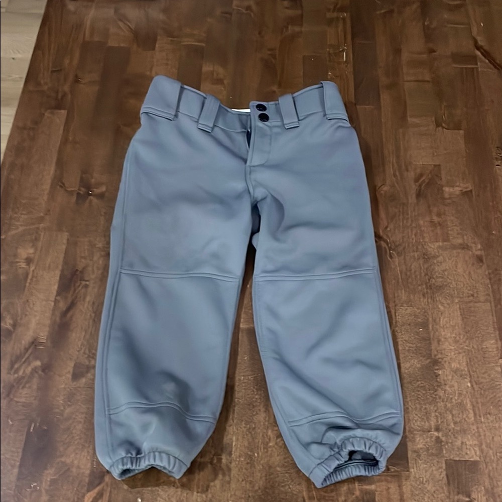 Mizuno Girls Softball pants with padded seat